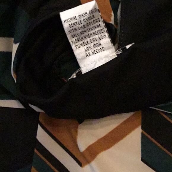 Ladies 3/4 sleeve a line pull on dress in small - Picture 8 of 8